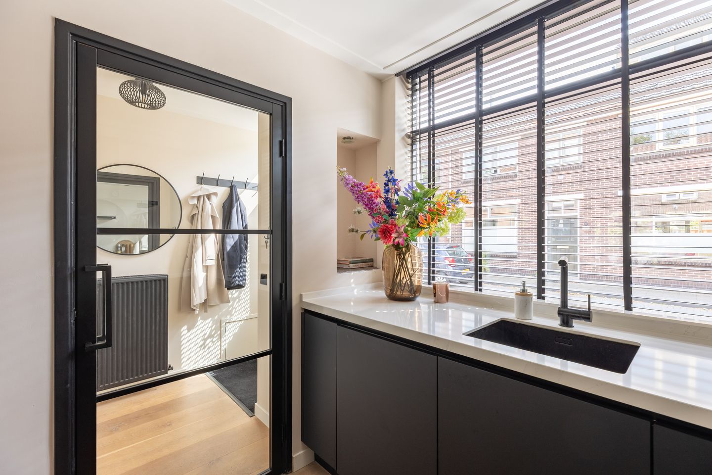 Foto 10 van Van der Kaaijstraat 32