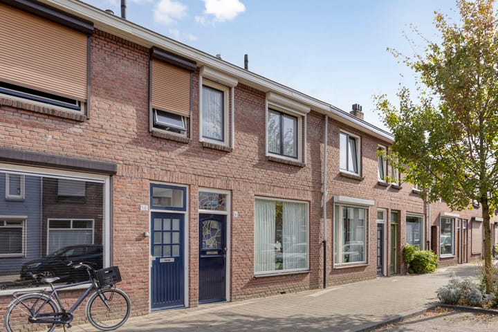 Foto 37 van Van Goorstraat 16