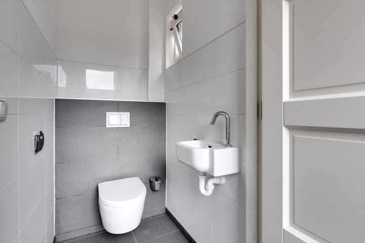 Photo 21 of Ruurloseweg 22