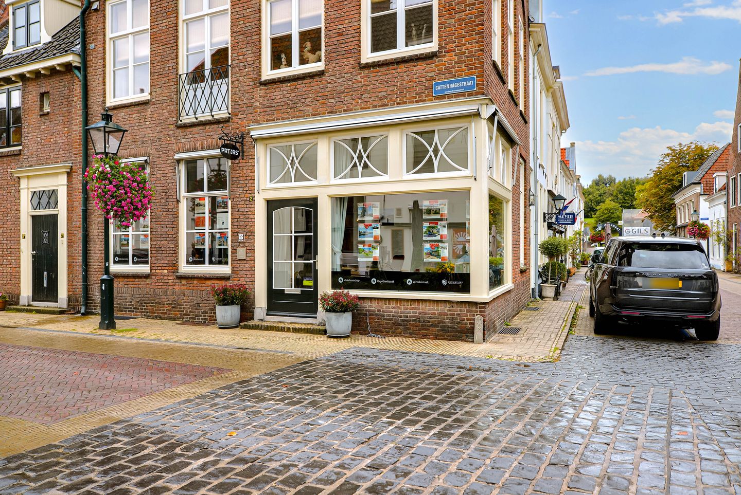 View photo 4 of Cattenhagestraat 2