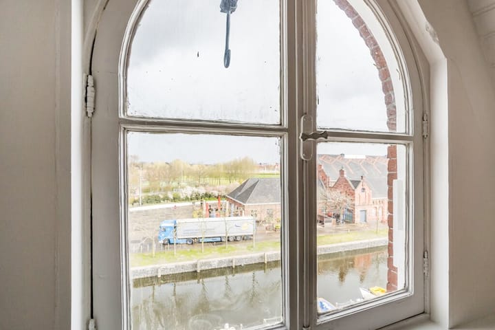 Photo 18 of Haarlemmerweg 185-1