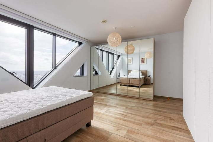 Photo 16 of Anna van Buerenplein 269