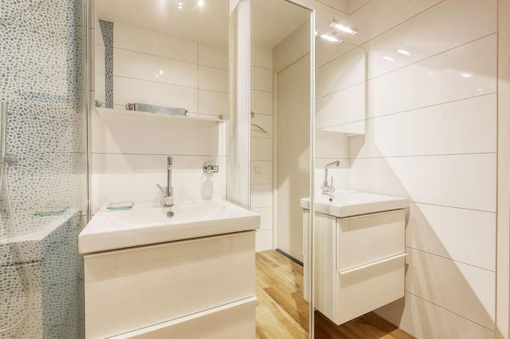 Photo 19 of Anna van Buerenplein 269