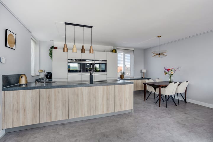 Foto 15 van Denemarkenstraat 106