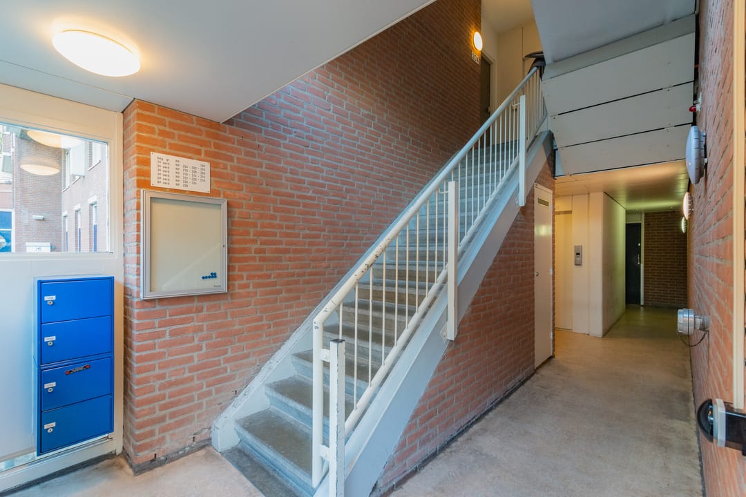 Foto 16 van Marshallplein 220