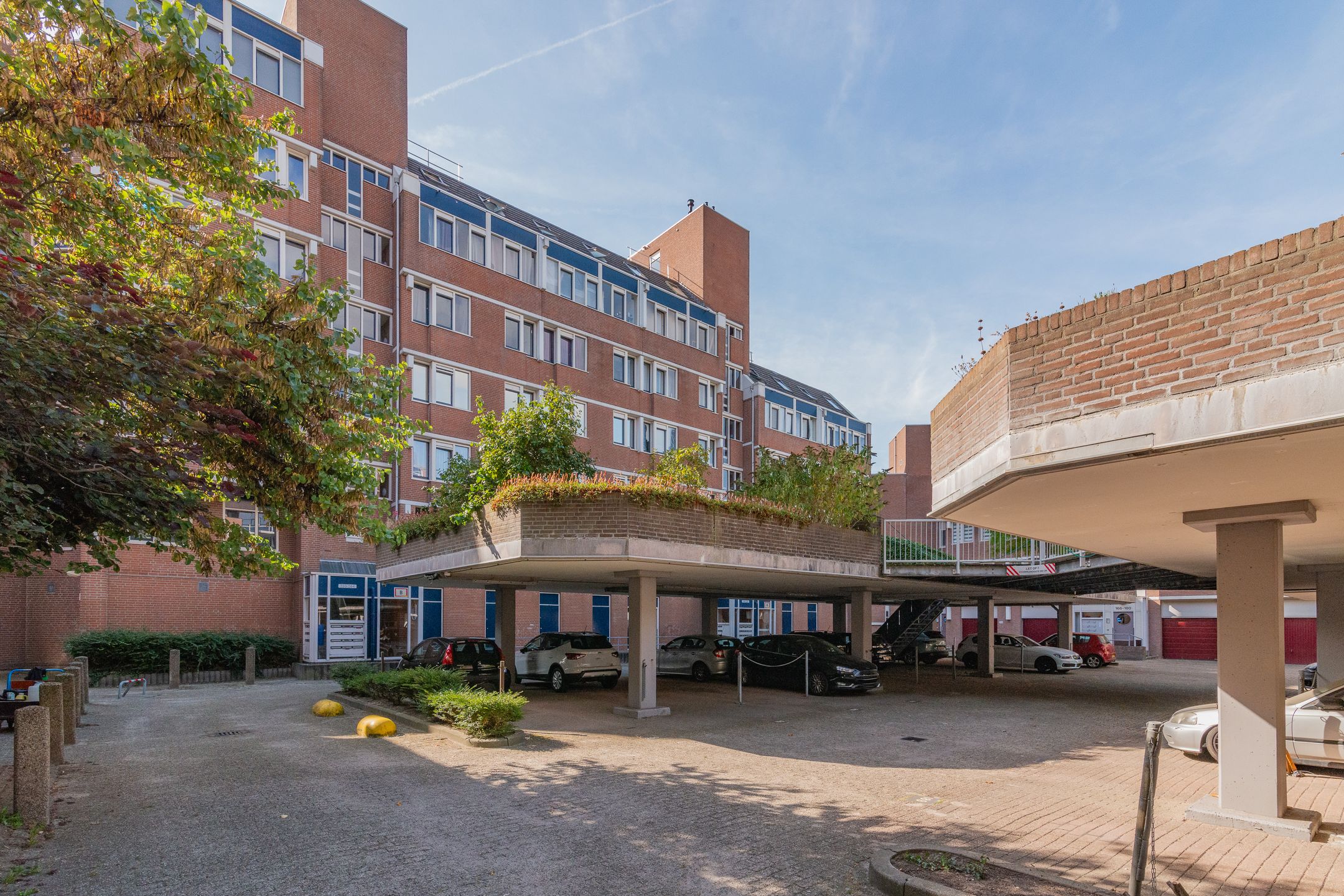 Foto 21 van Marshallplein 220