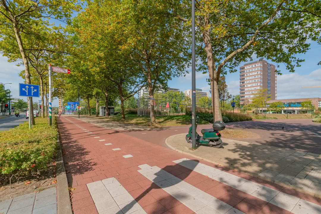 Foto 23 van Marshallplein 220