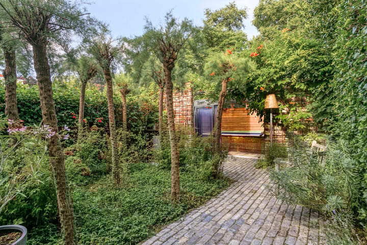 Photo 17 of Vijverlaan 47