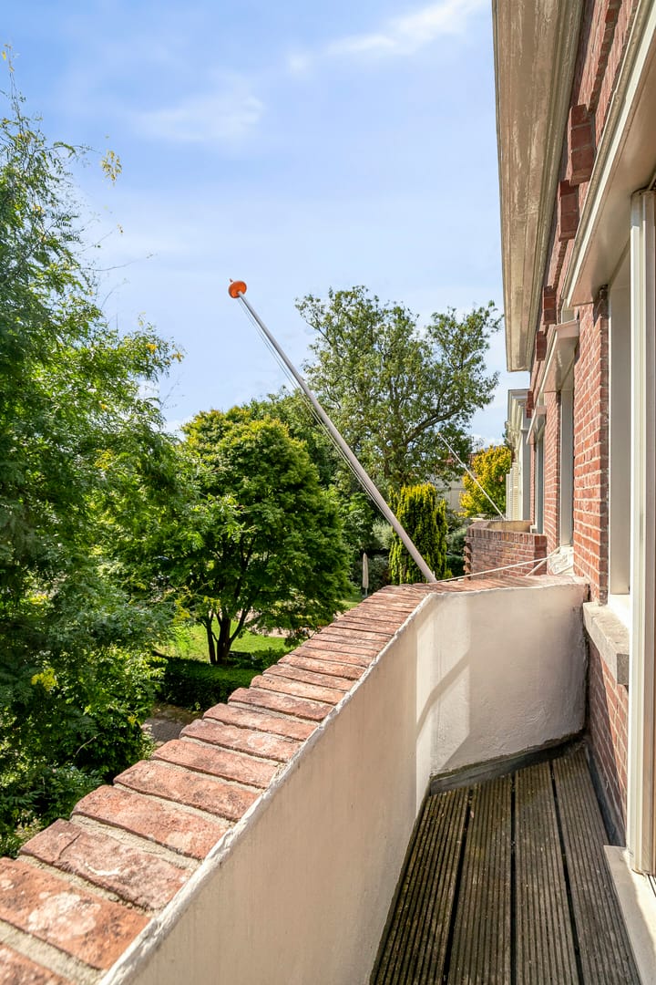 Photo 31 of Vijverlaan 47