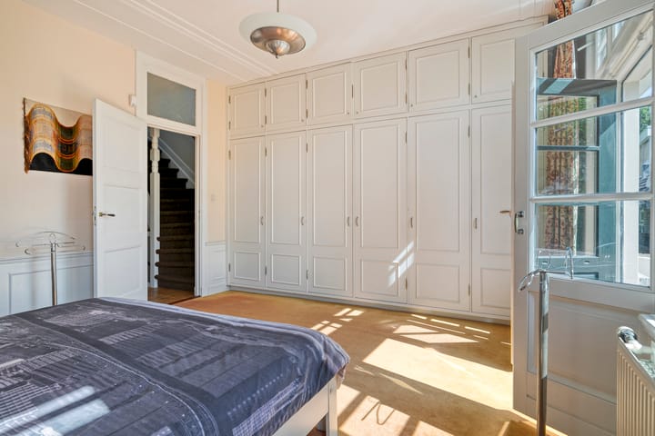 Photo 33 of Vijverlaan 47