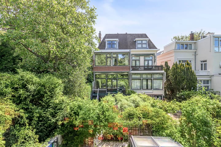 Photo 64 of Vijverlaan 47