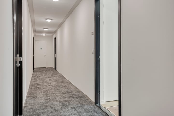 Foto 8 van Niemeyerstraat 251