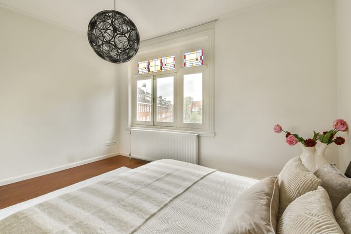 Foto 13 van Paramariboplein 23-3