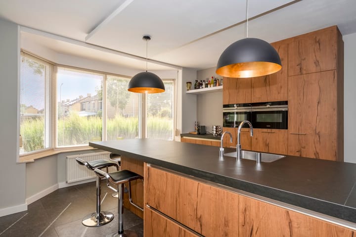 Foto 9 van Theissenstraat 17