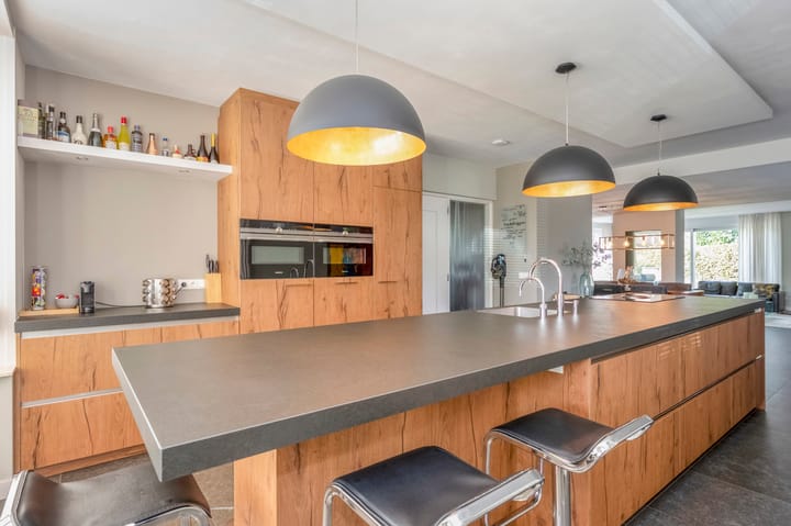 Foto 10 van Theissenstraat 17