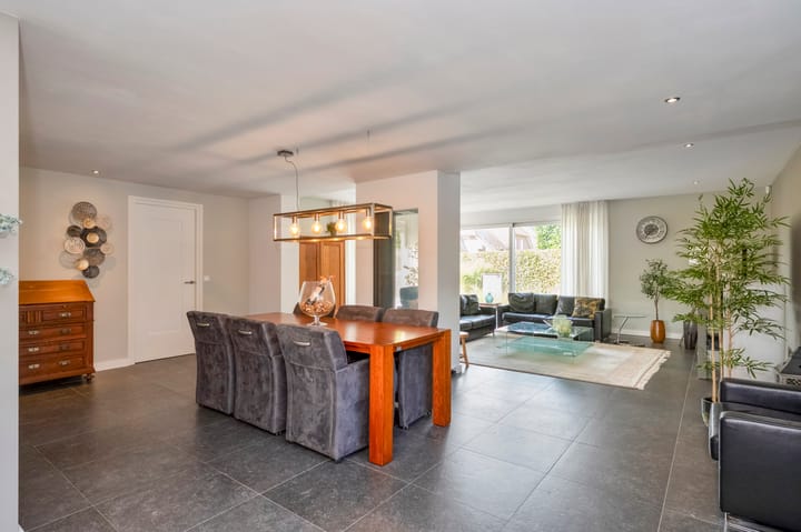 Foto 13 van Theissenstraat 17