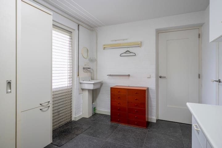 Foto 23 van Theissenstraat 17