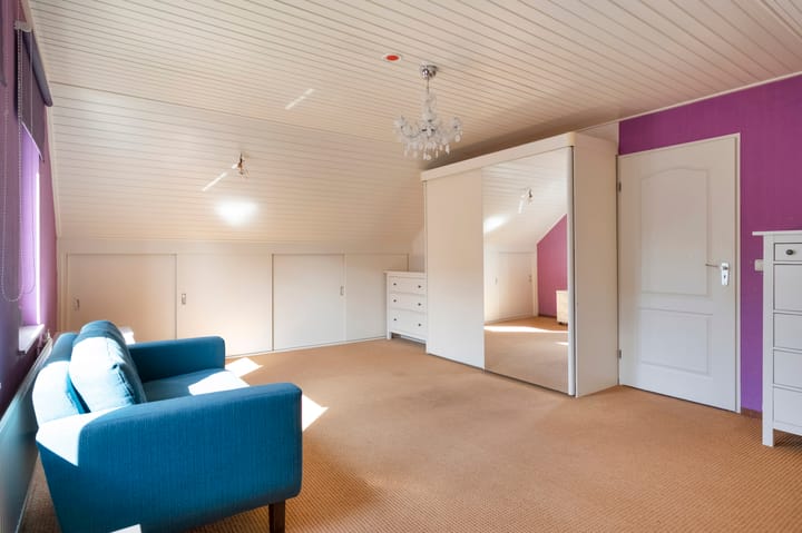 Foto 34 van Theissenstraat 17