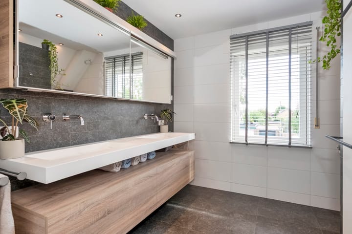 Foto 36 van Theissenstraat 17