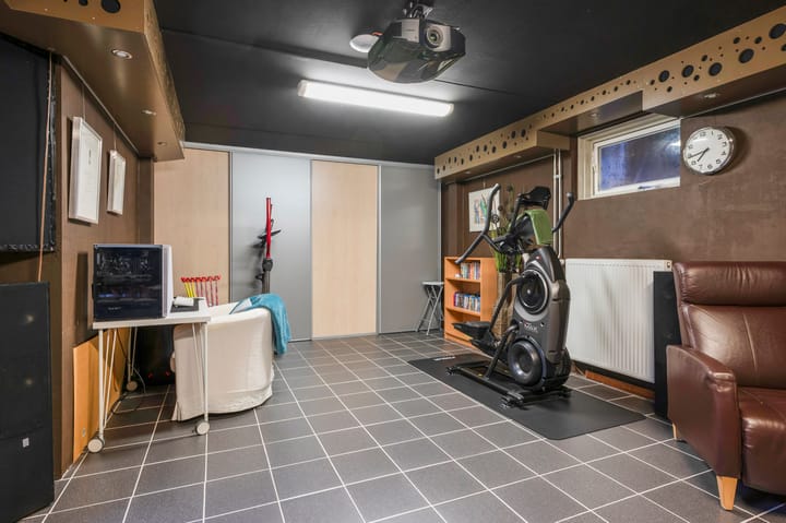 Foto 45 van Theissenstraat 17