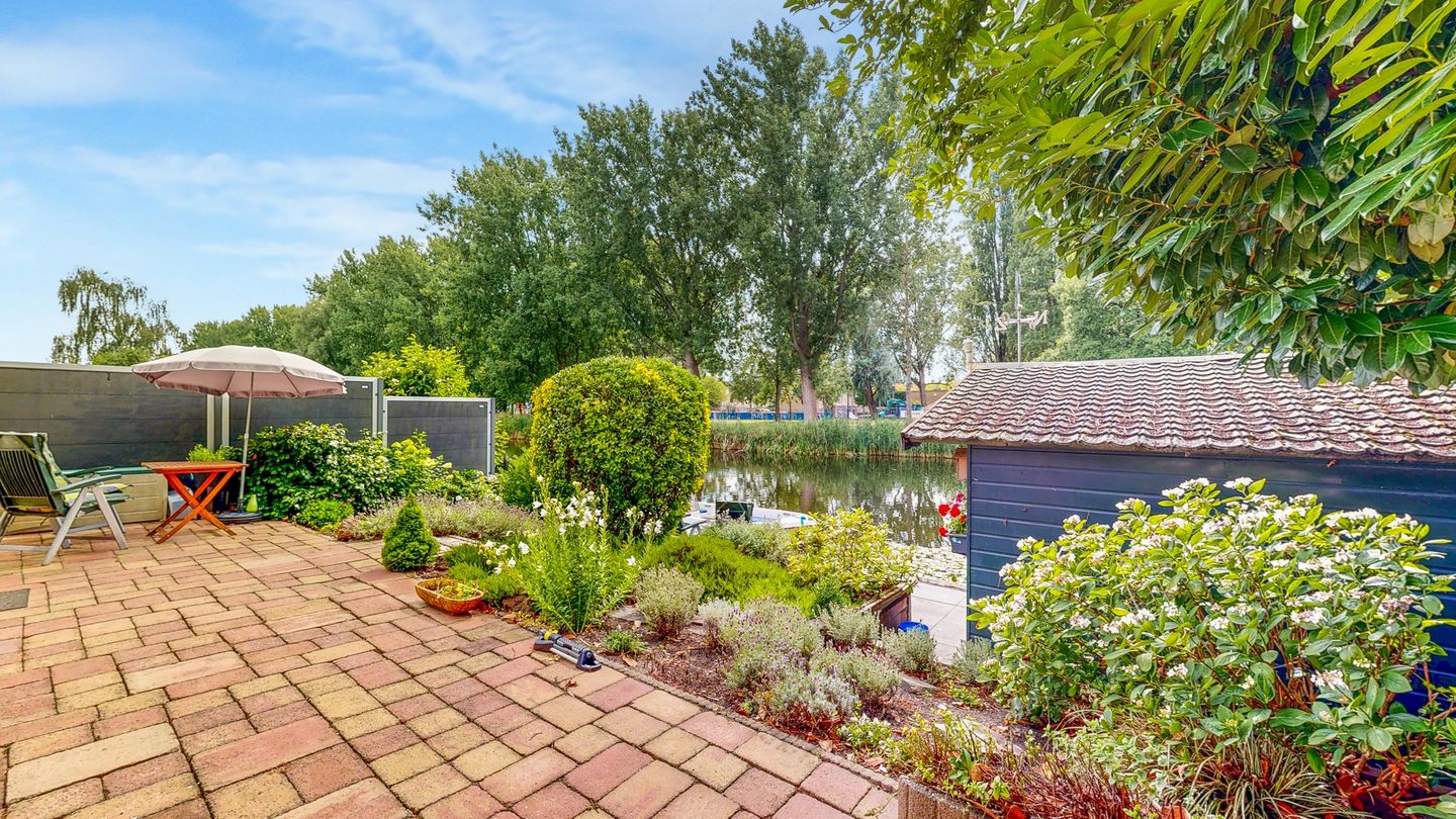 Foto 14 van Hoekenes 44