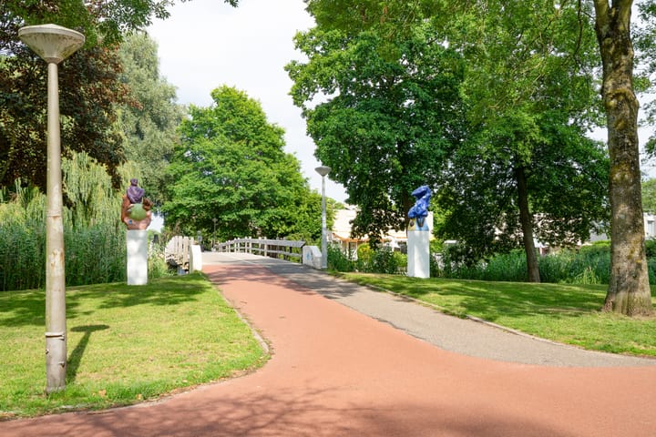 Photo 35 of Hoekenes 44