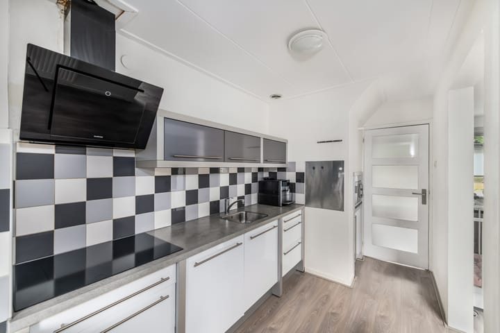 Photo 11 of Ir.Lelylaan 97