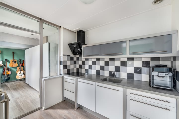 Photo 12 of Ir.Lelylaan 97