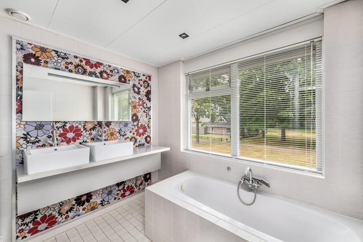 Photo 25 of Ir.Lelylaan 97