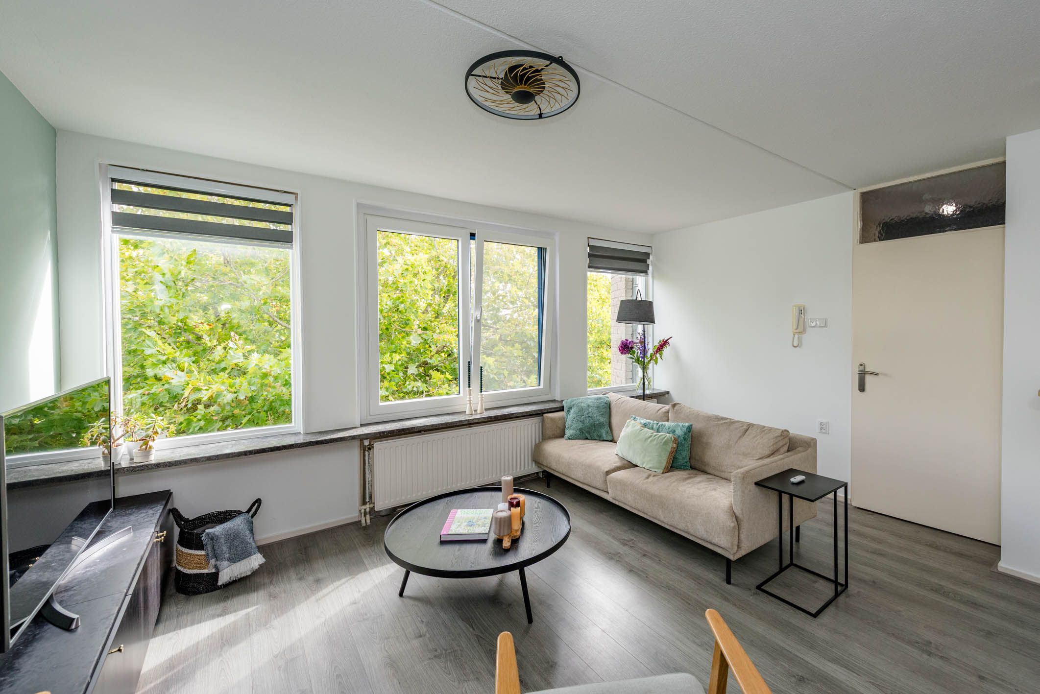 Foto 9 van Rijksstraatweg 399-A