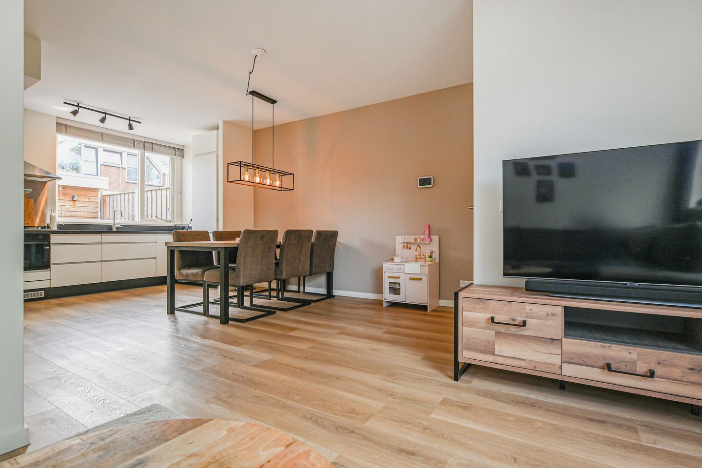 Photo 10 of Strausslaan 131