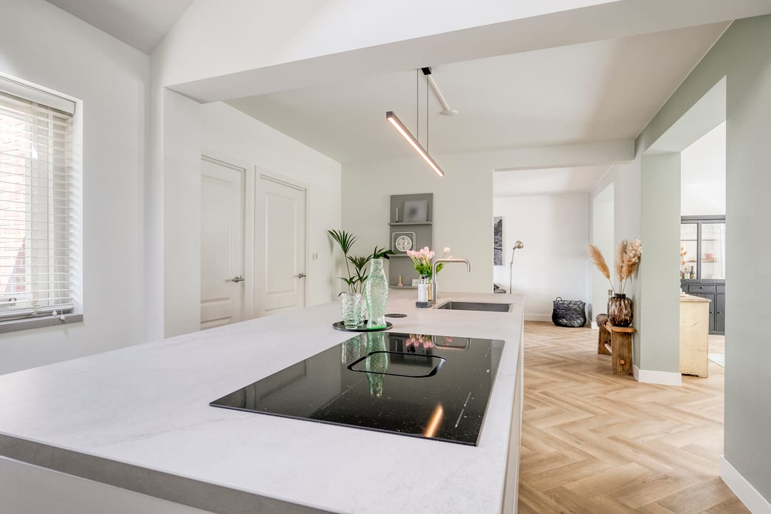 Foto 17 van Burgemeester van der Weidenlaan 60