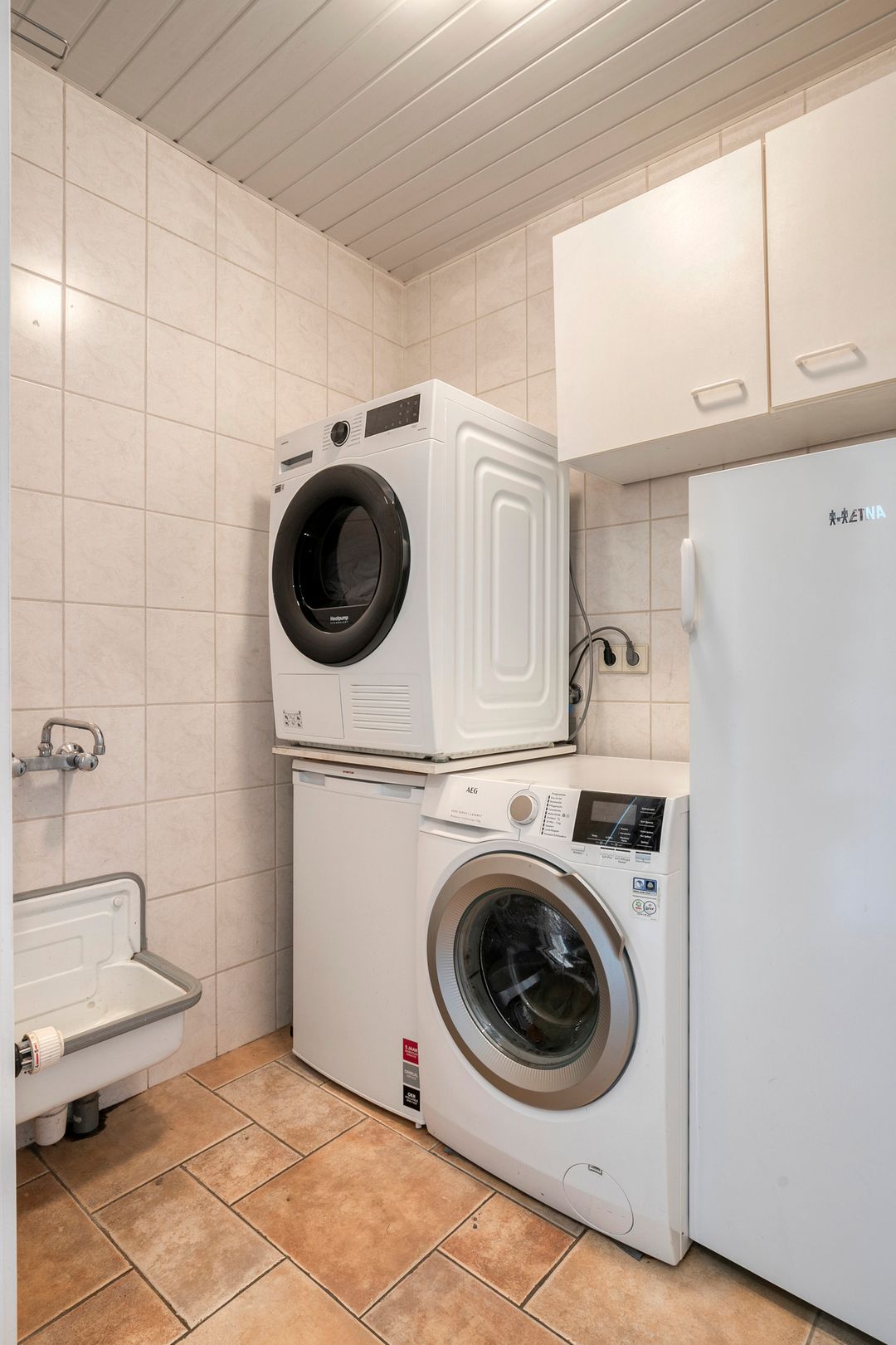 Foto 23 van Burgemeester van der Weidenlaan 60