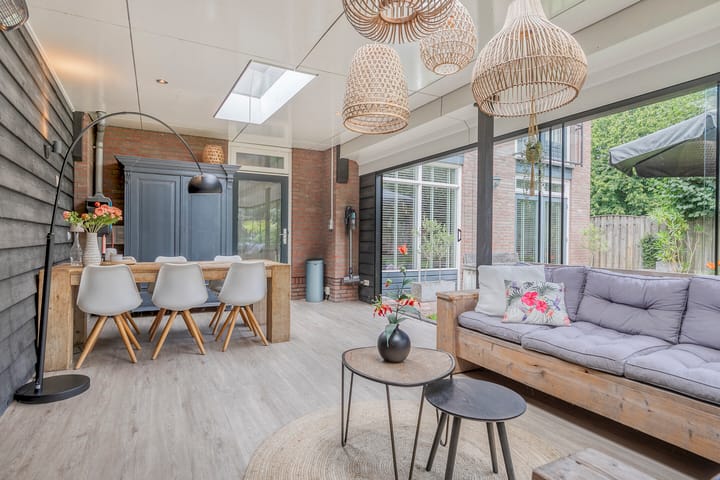 Foto 26 van Burgemeester van der Weidenlaan 60