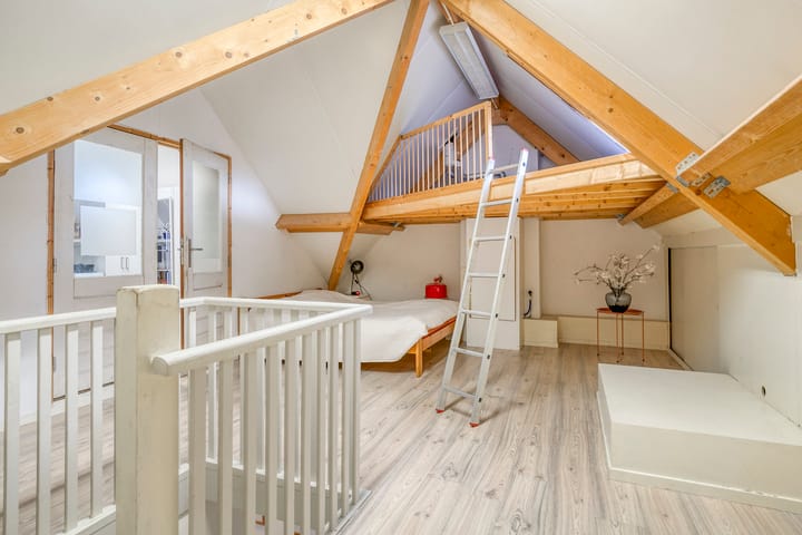 Foto 39 van Burgemeester van der Weidenlaan 60