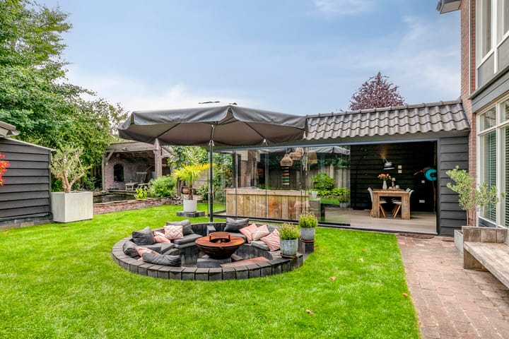 Foto 45 van Burgemeester van der Weidenlaan 60