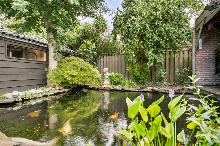 Foto 50 van Burgemeester van der Weidenlaan 60