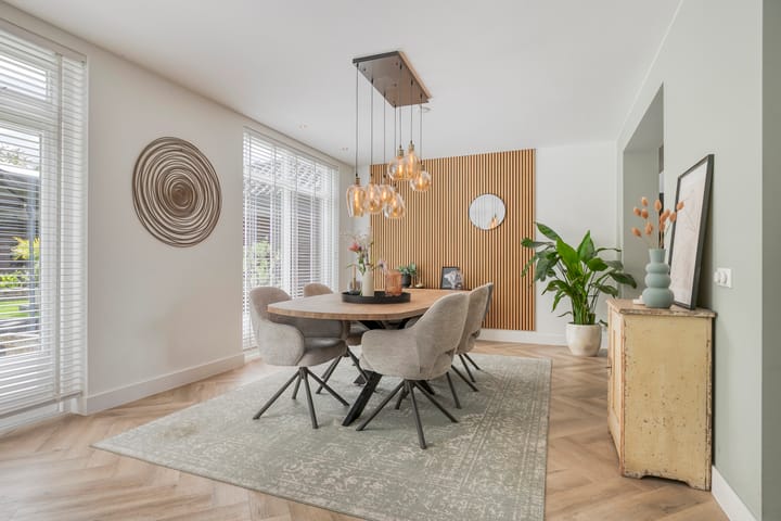 Foto 12 van Burgemeester van der Weidenlaan 60