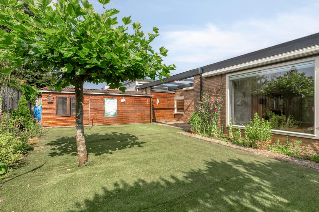 Photo 32 of Goedroenstraat 15