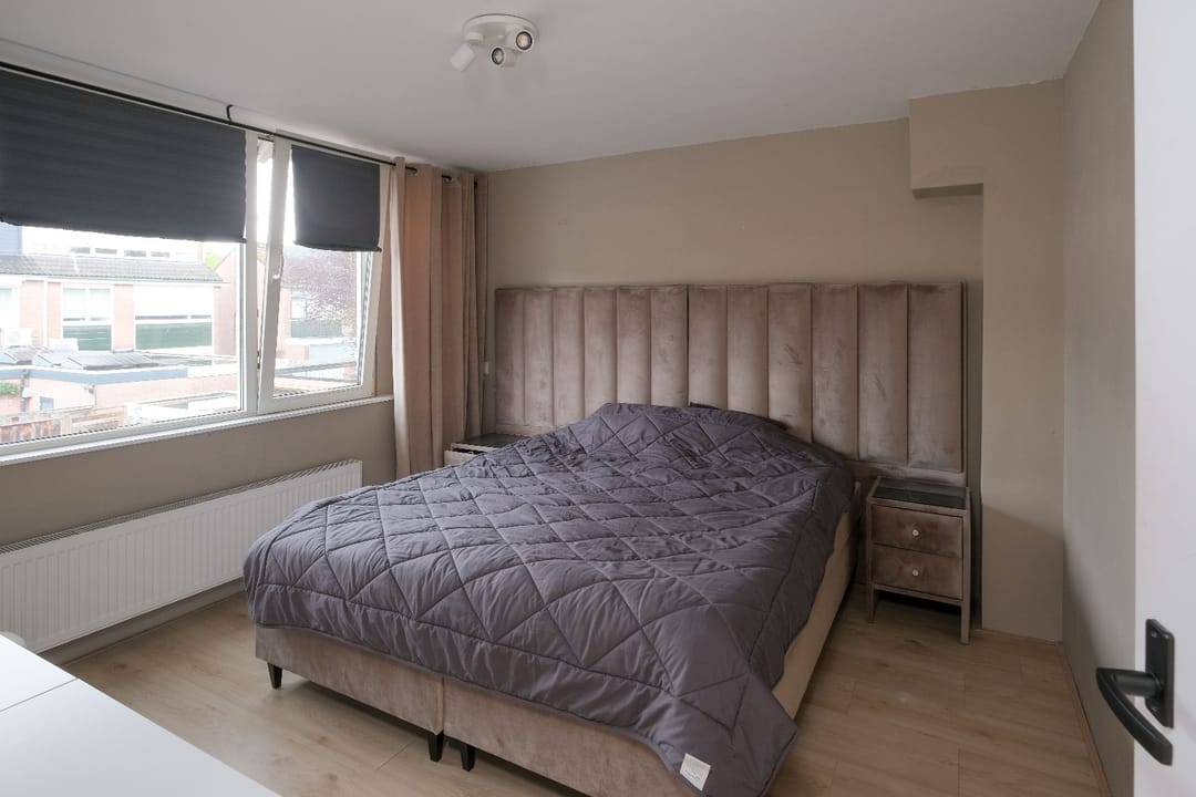 Photo 16 of James Rossstraat 19