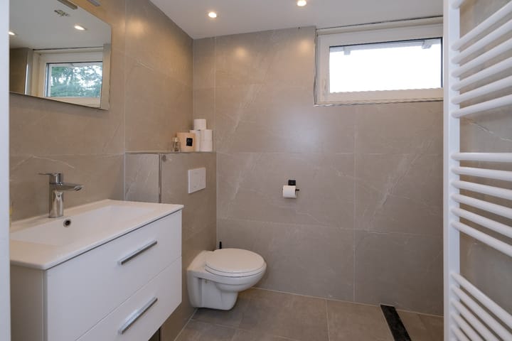 Foto 17 van James Rossstraat 19