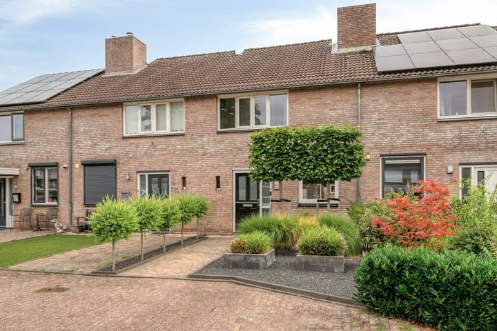 Foto 7 van Weegbree 26