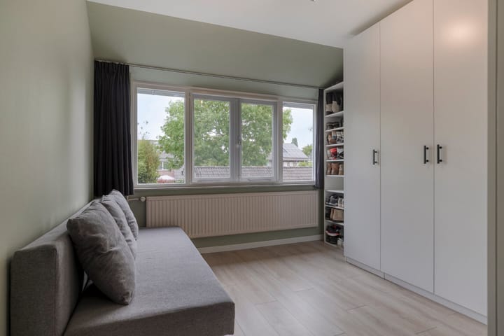 Foto 26 van Weegbree 26