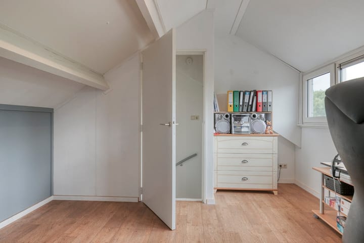 Foto 33 van Weegbree 26