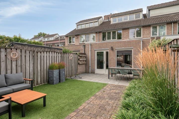 Foto 35 van Weegbree 26