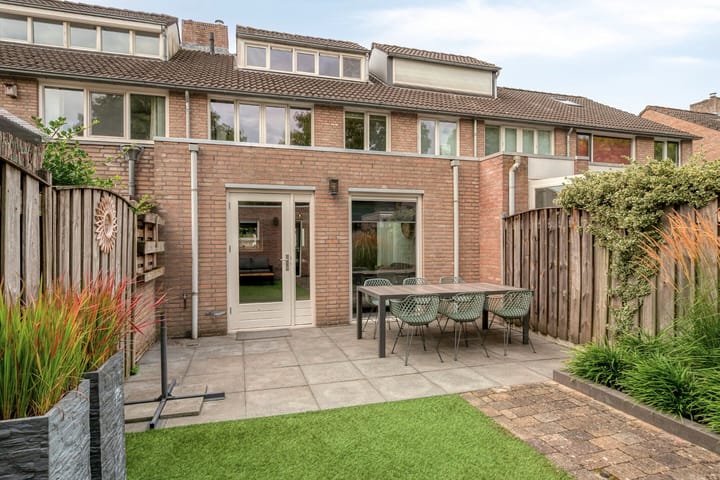 Foto 36 van Weegbree 26