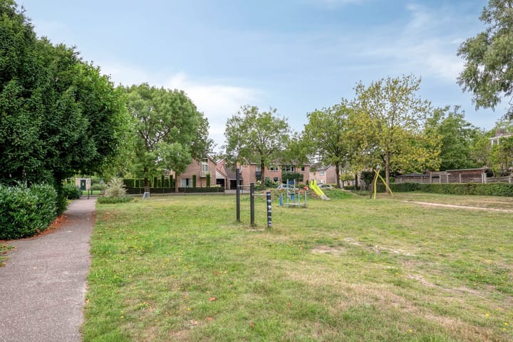 Foto 39 van Weegbree 26