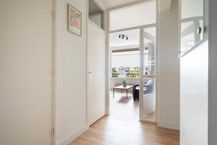 Photo 2 of Livingstonelaan 40