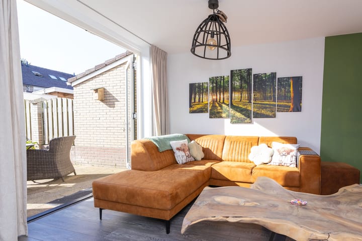 Foto 12 van Lijsterbesweg 14