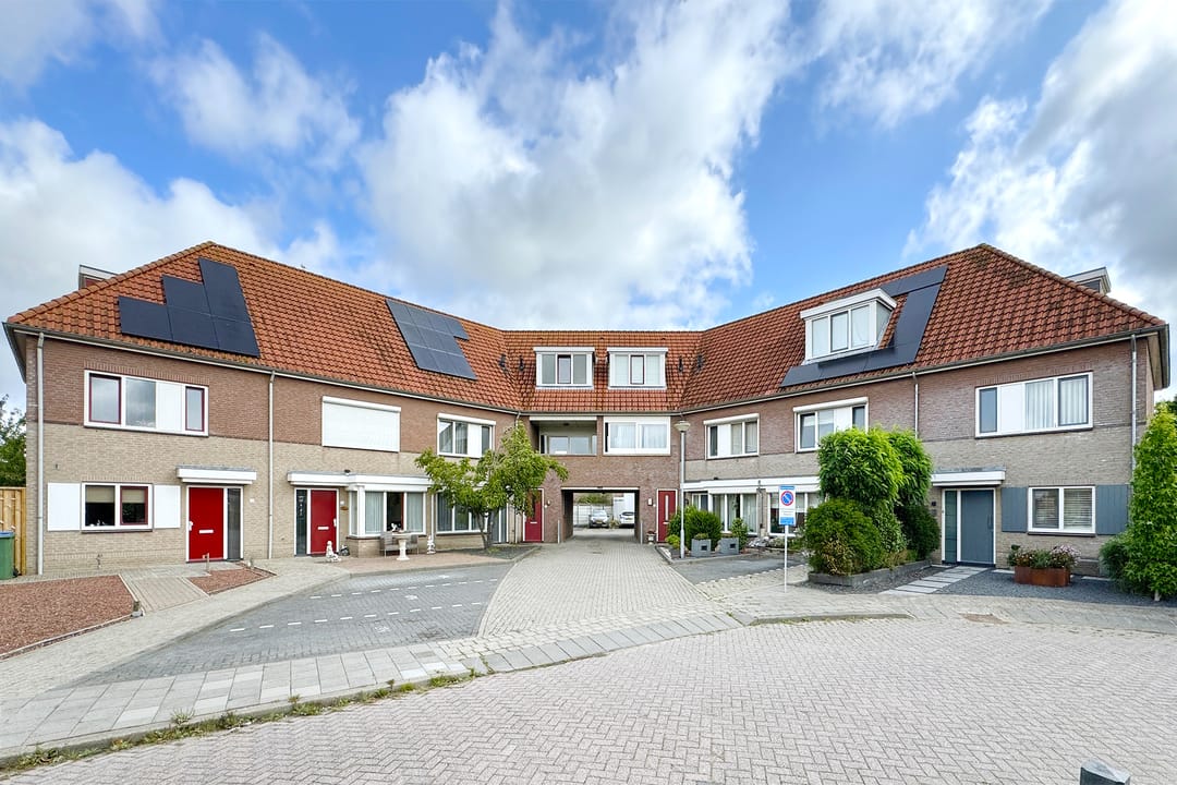 Foto 1 van Kweeklust 19